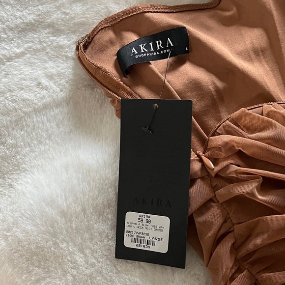 NEW! AKIRA ALWAYS A SLAY THIS‎ WAY LOW V NECK MIDI DRESS in LIGHT BROWN SIZE L - Picture 10 of 16